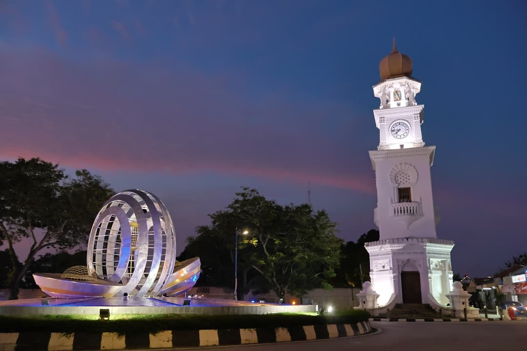 Utheemu Ganduvaru