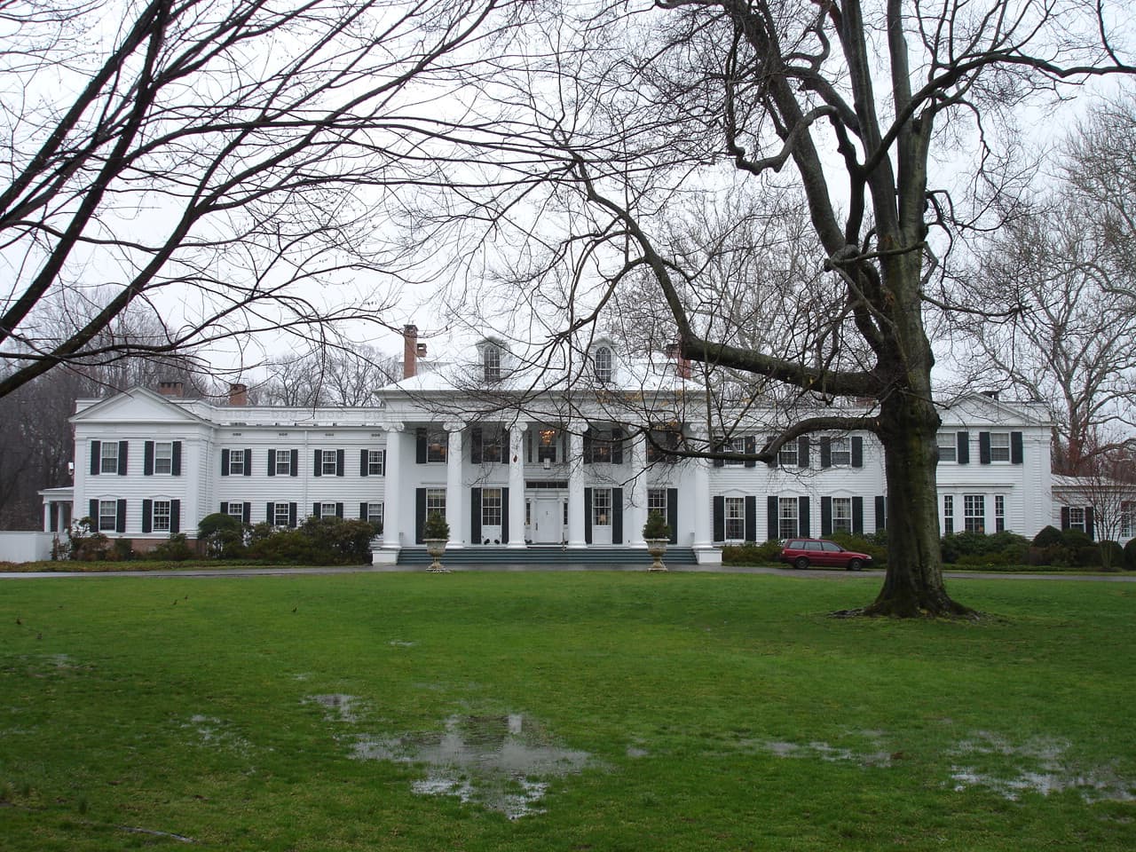 Nuraya Villa