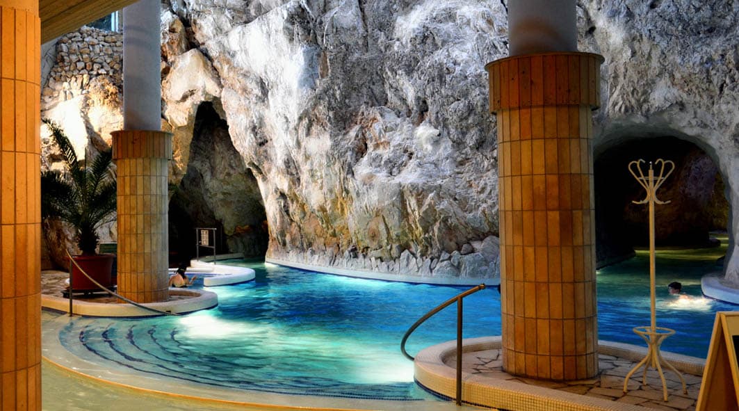 Miskolc-Tapolca Cave Bath