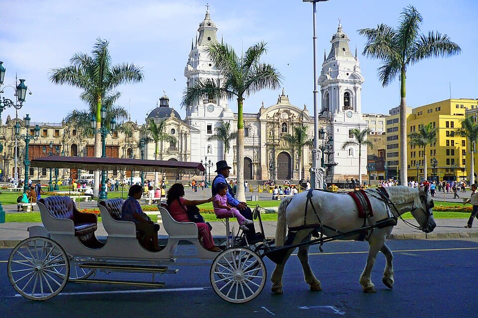 Lima Historic Centre & Gastronomy